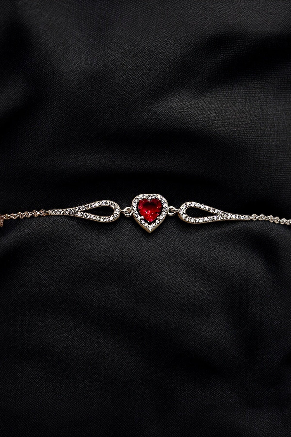 (PREMİUM IŞIKLI KUTULU) 925 Ayar Gümüş Kırmızı Taşlı Pırlanta Kalp model Kadın Bileklik - 2