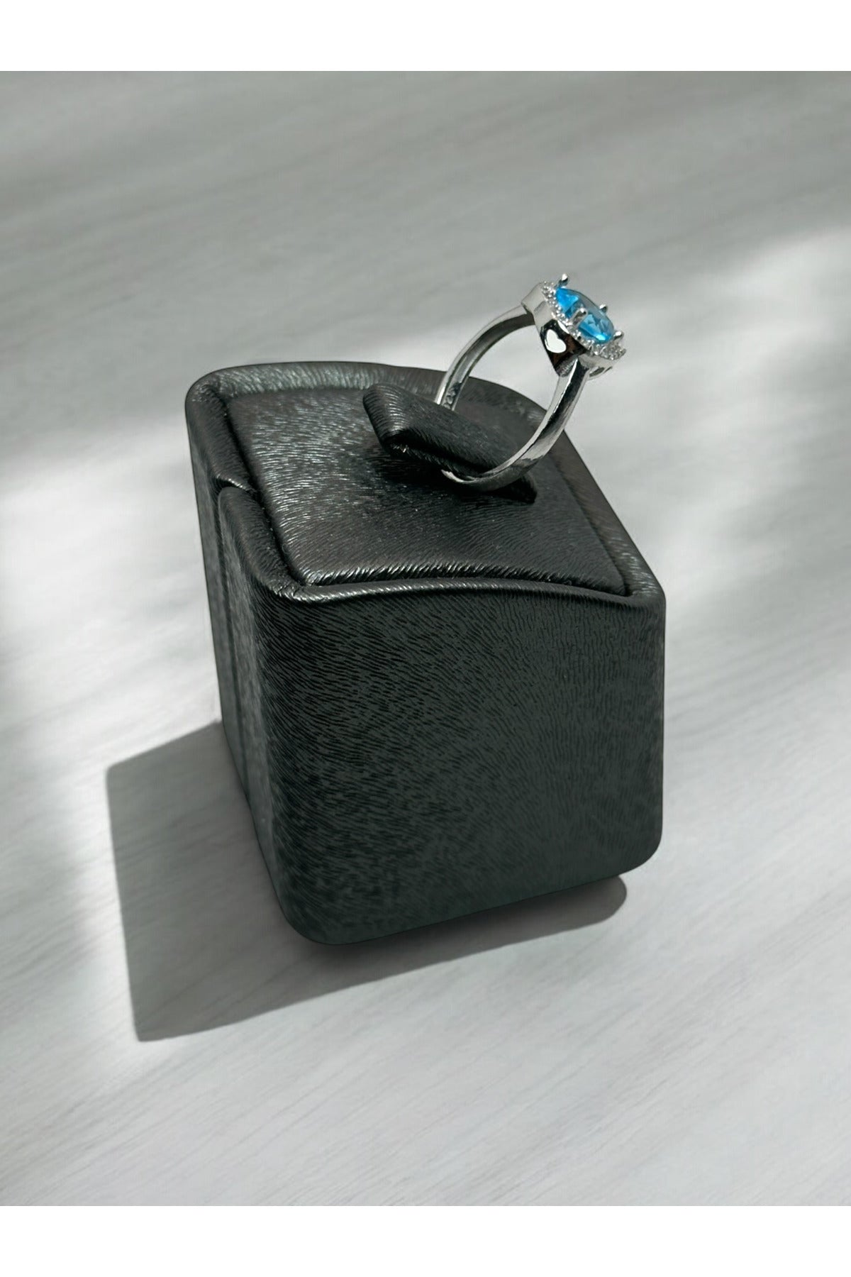 (IŞIKLI KUTULU)925 Ayar Gümüş Pırlanta Kalp Model Kadın Yüzük - 3