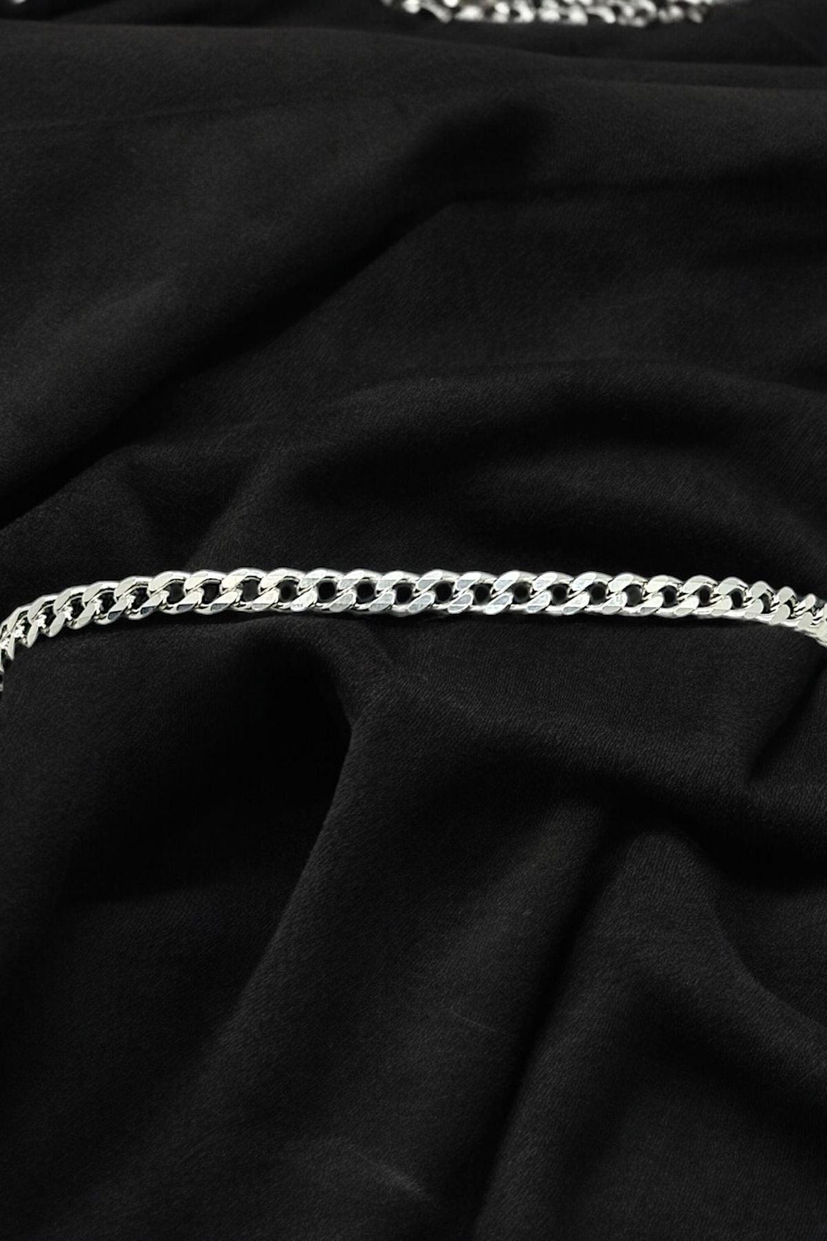 925 Ayar Gümüş 4 mm Gurmet Erkek Bileklik (ÖZEL KUTULU)